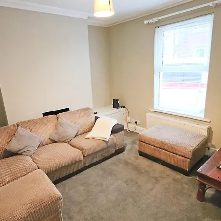 Brighton Terrace Two Bedroom House Дом отдыха *